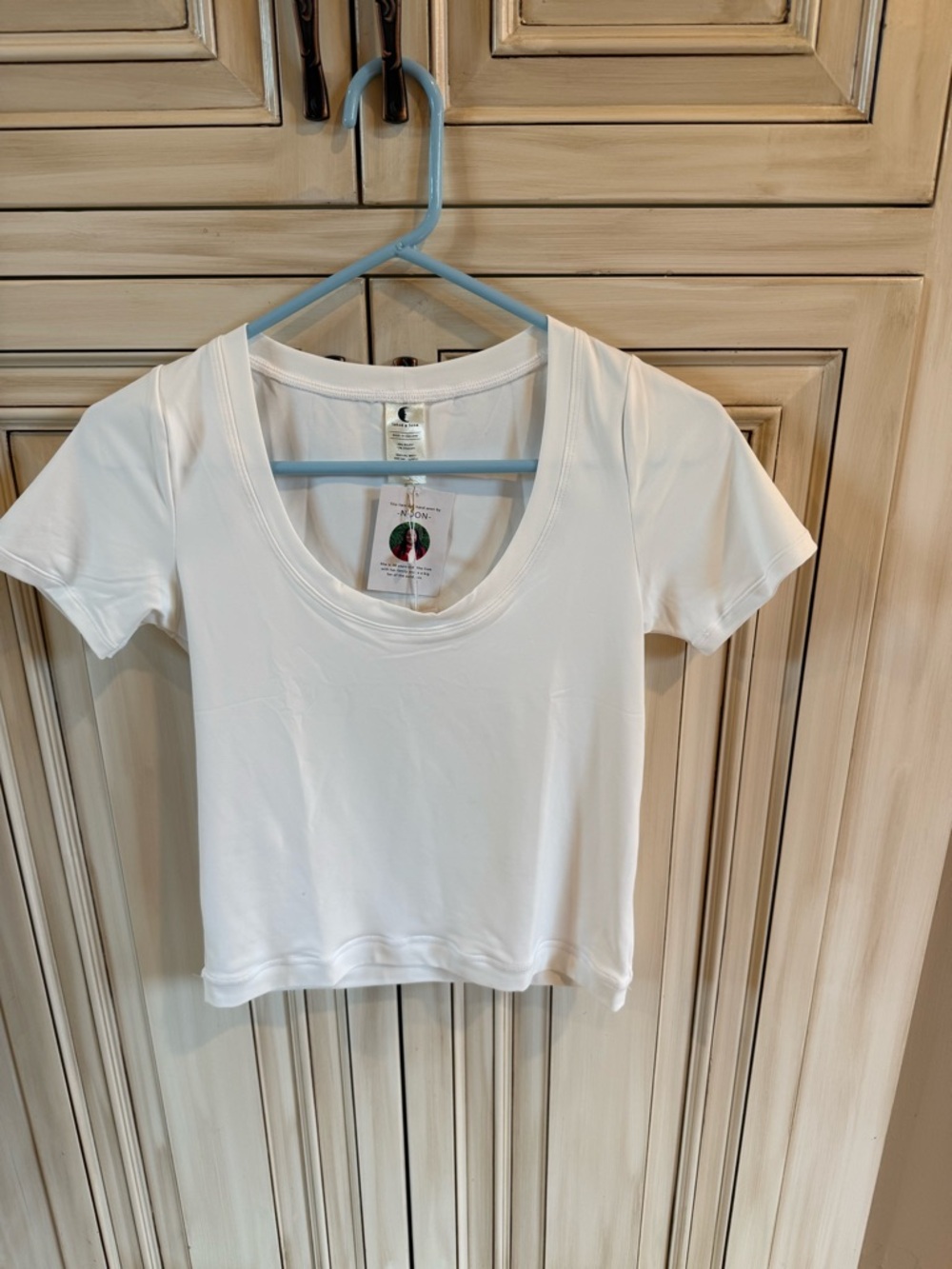 NWT Lotus and Luna Pearl Full Length Yin Scoop Neck Top